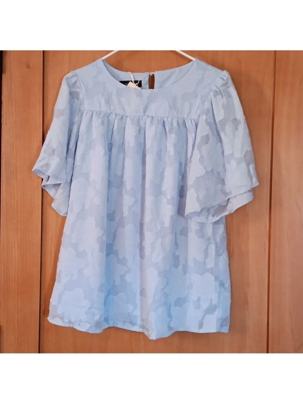 Dokotoo Womens Bell Sleeve  Loose Fit  Crewneck Blouse NWT Size M